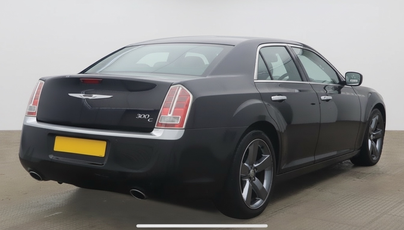 Used Chrysler 300C 2012 for sale - 76483110: Photo 4