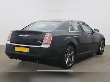Used Chrysler 300C 2012 for sale - 76483110: Photo