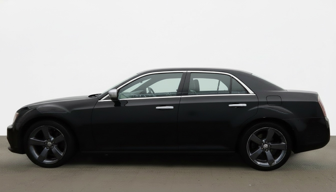 Used Chrysler 300C 2012 for sale - 76483110: Photo 5