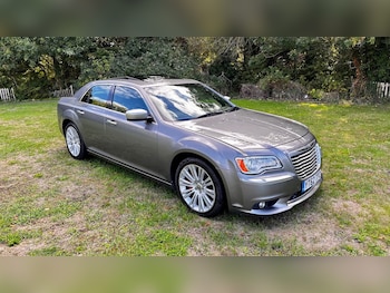 2012 (62) - 3.0 V6 CRD Executive 4dr Auto