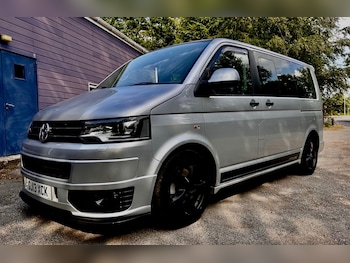 Used Volkswagen Caravelle 2013 for sale - 79247100: Photo