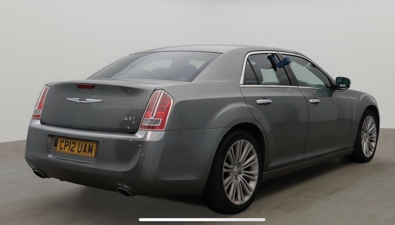 Used Chrysler 300C 2012 for sale - 76591646: Photo 4