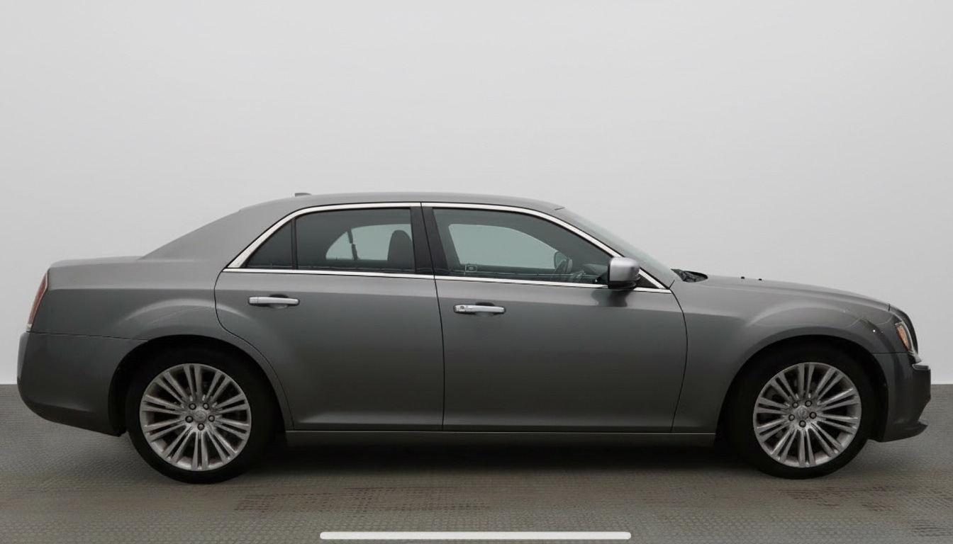 Used Chrysler 300C 2012 for sale - 76591646: Photo 6