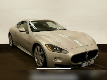 2009 (09) - V8 S 2dr MC Shift 1 previous owner, 24k FSH.