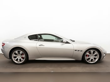 Used Maserati Granturismo 2009 for sale - 76324511: Photo