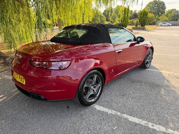 Used Alfa Romeo Spider 2007 for sale - 79552526: Photo