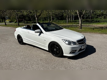 Used Mercedes-Benz E Class 2010 for sale - 78145975: Photo