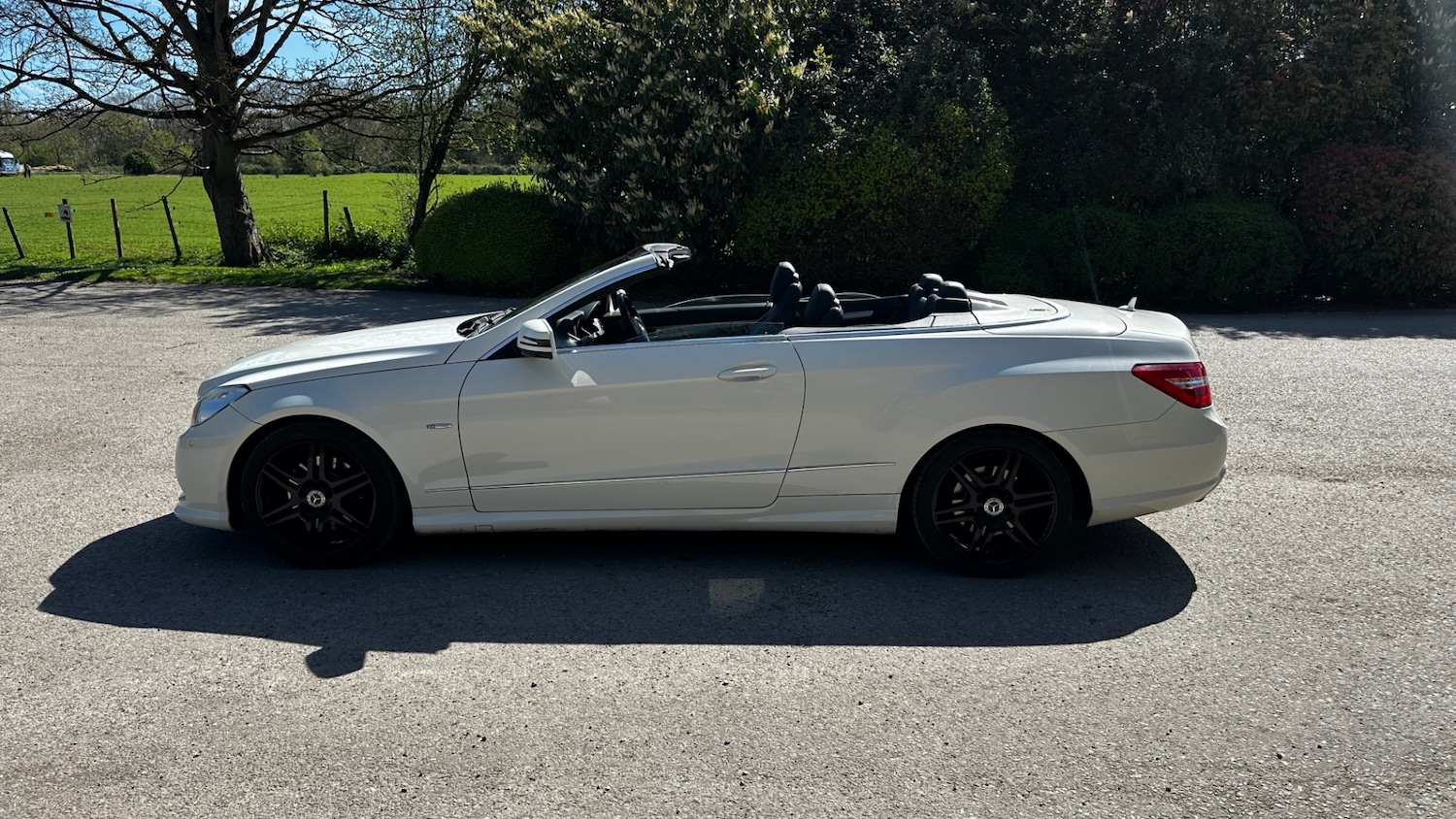 Used Mercedes-Benz E Class 2010 for sale - 78145975: Photo 3