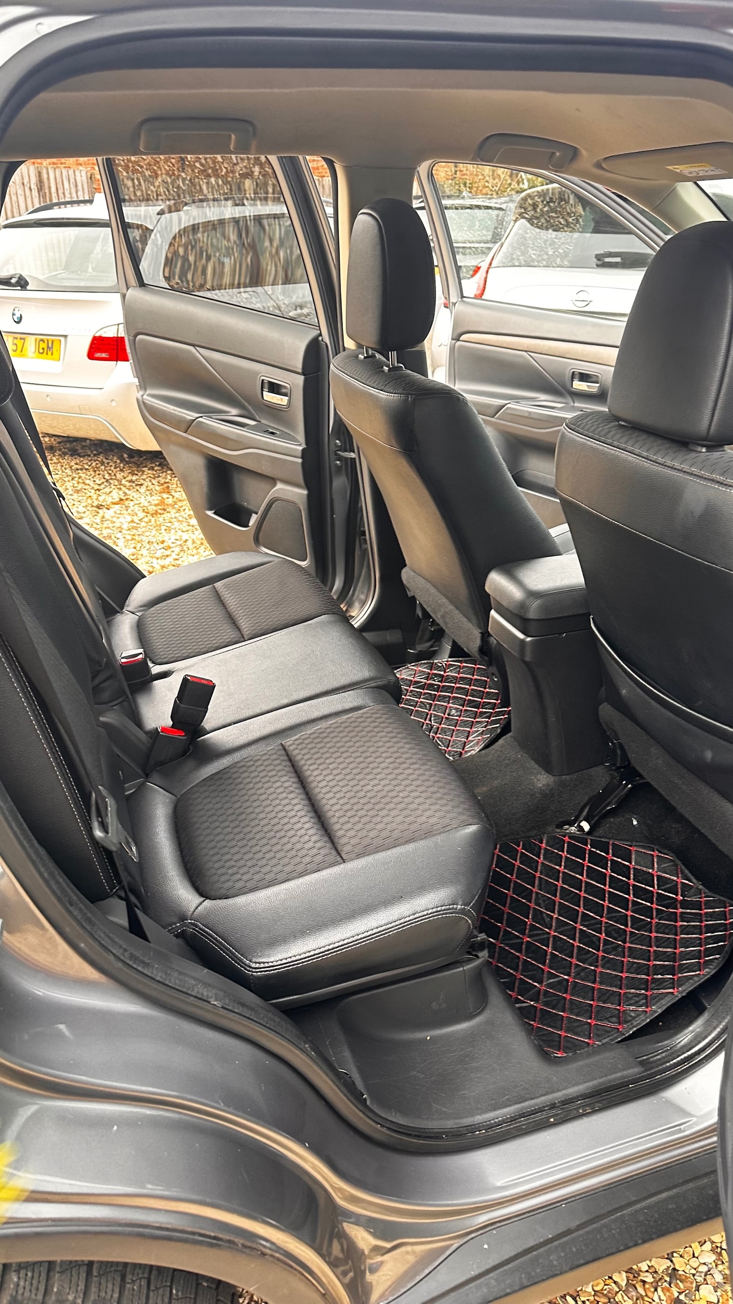 Used Mitsubishi Outlander 2014 for sale - 76684030: Photo 12