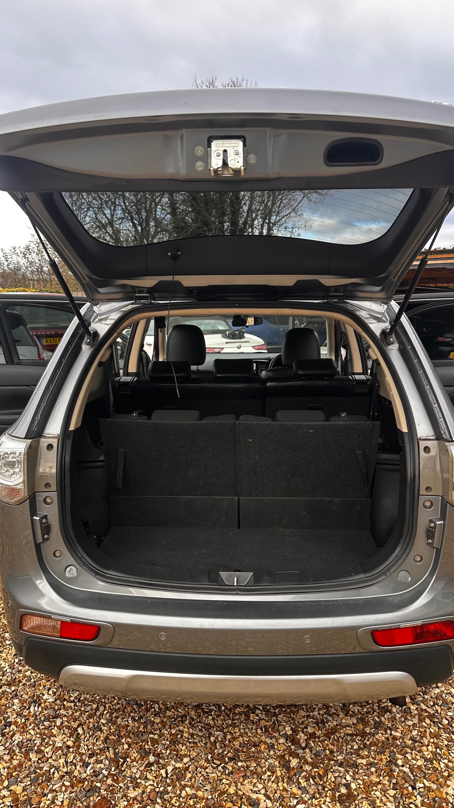 Used Mitsubishi Outlander 2014 for sale - 76684030: Photo 13