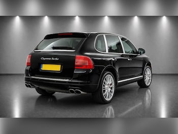 Used Porsche Cayenne 2004 for sale - 78141747: Photo