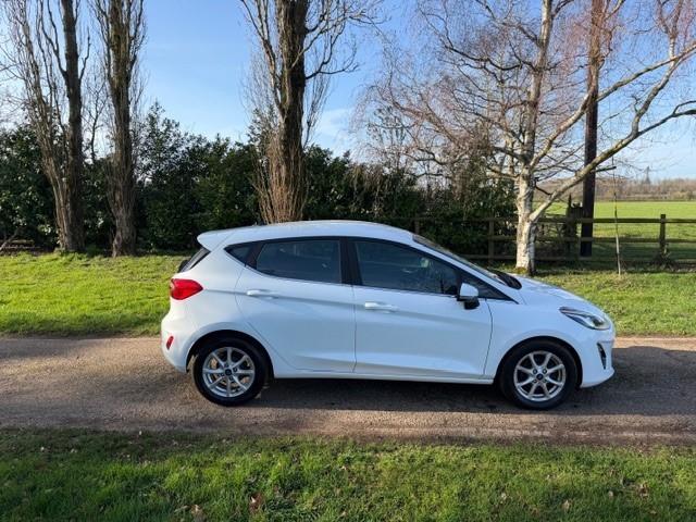 Used Ford Fiesta 2018 for sale - 77735658: Photo 2