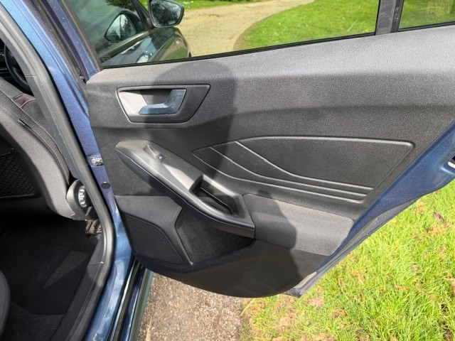 Used Ford Focus 2020 for sale - 78098242: Photo 26