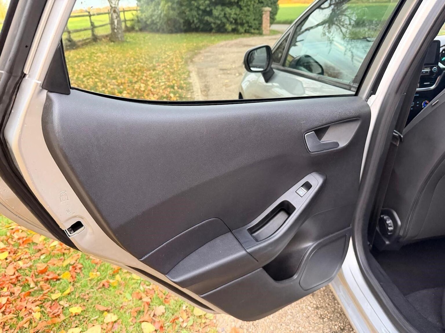 Used Ford Fiesta 2019 for sale - 77377736: Photo 32