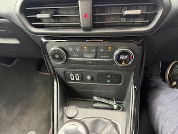 Used Ford Ecosport 2019 for sale - 77522101: Photo