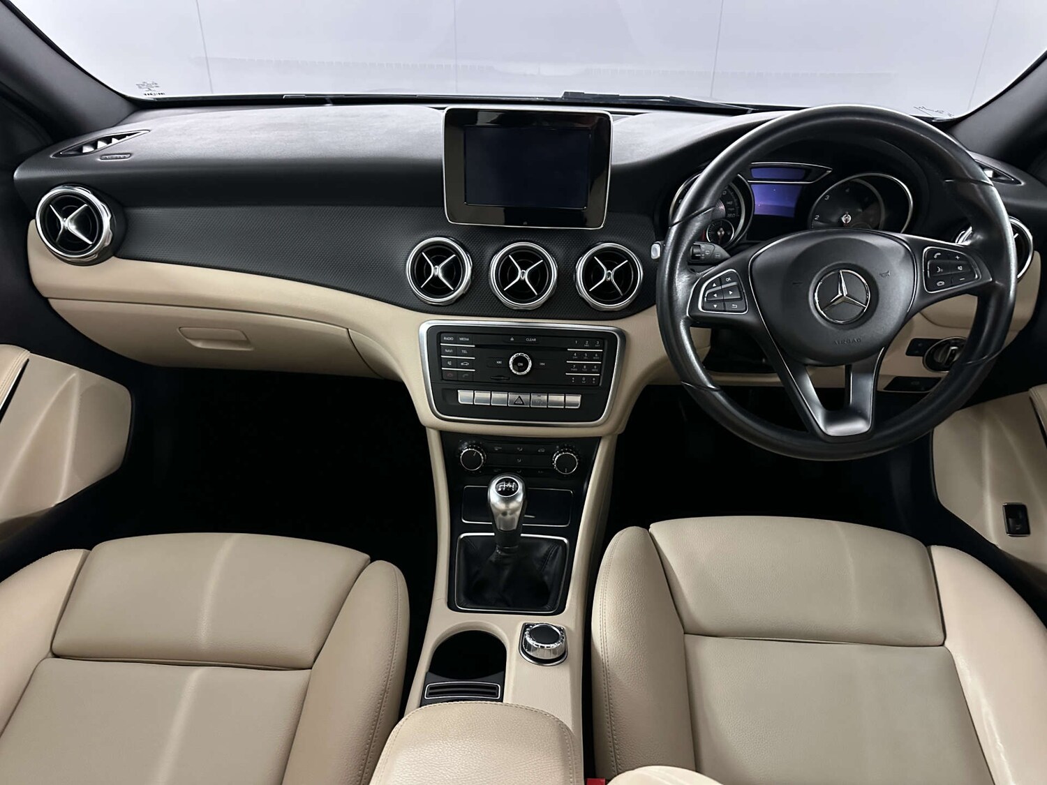 Used Mercedes-Benz GLA 2017 for sale - 77590758: Photo 14