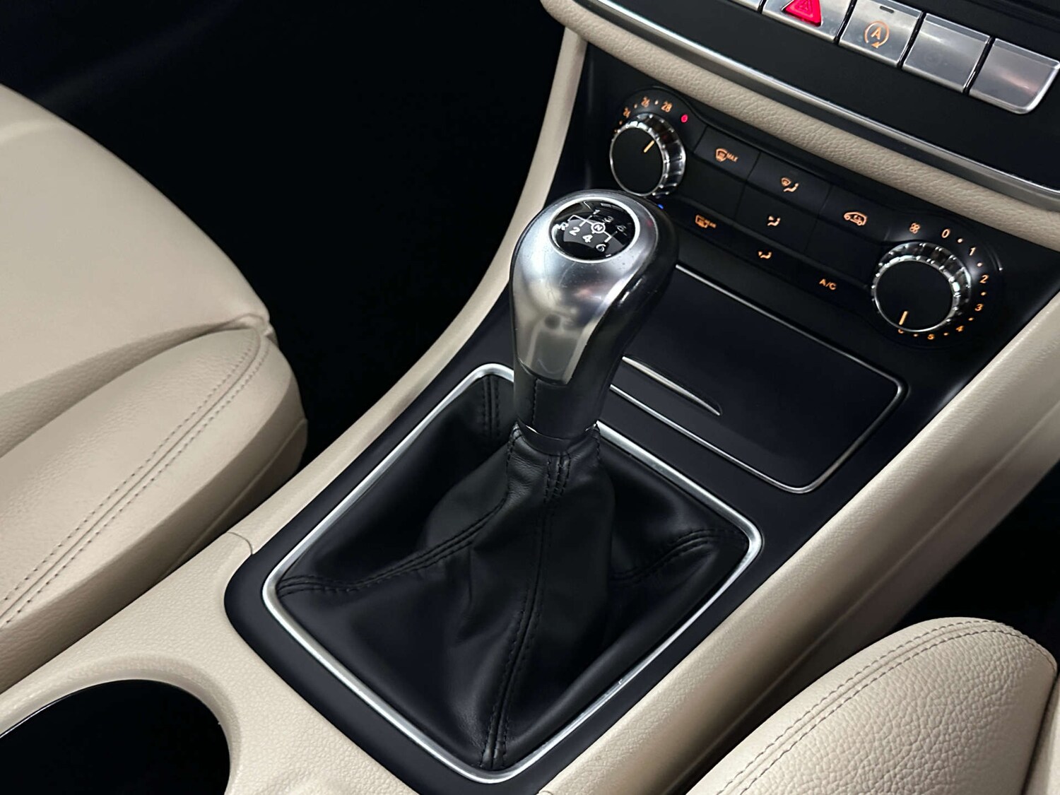 Used Mercedes-Benz GLA 2017 for sale - 77590758: Photo 17