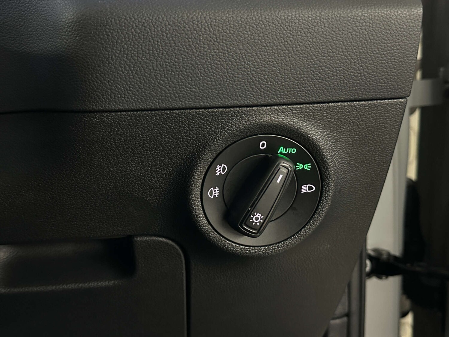 Used Skoda Karoq 2019 for sale - 77590759: Photo 27