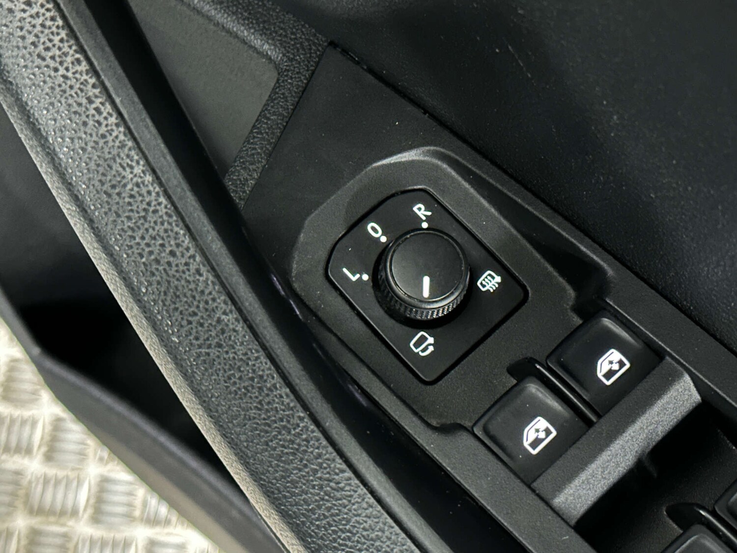 Used Skoda Karoq 2019 for sale - 77590759: Photo 37