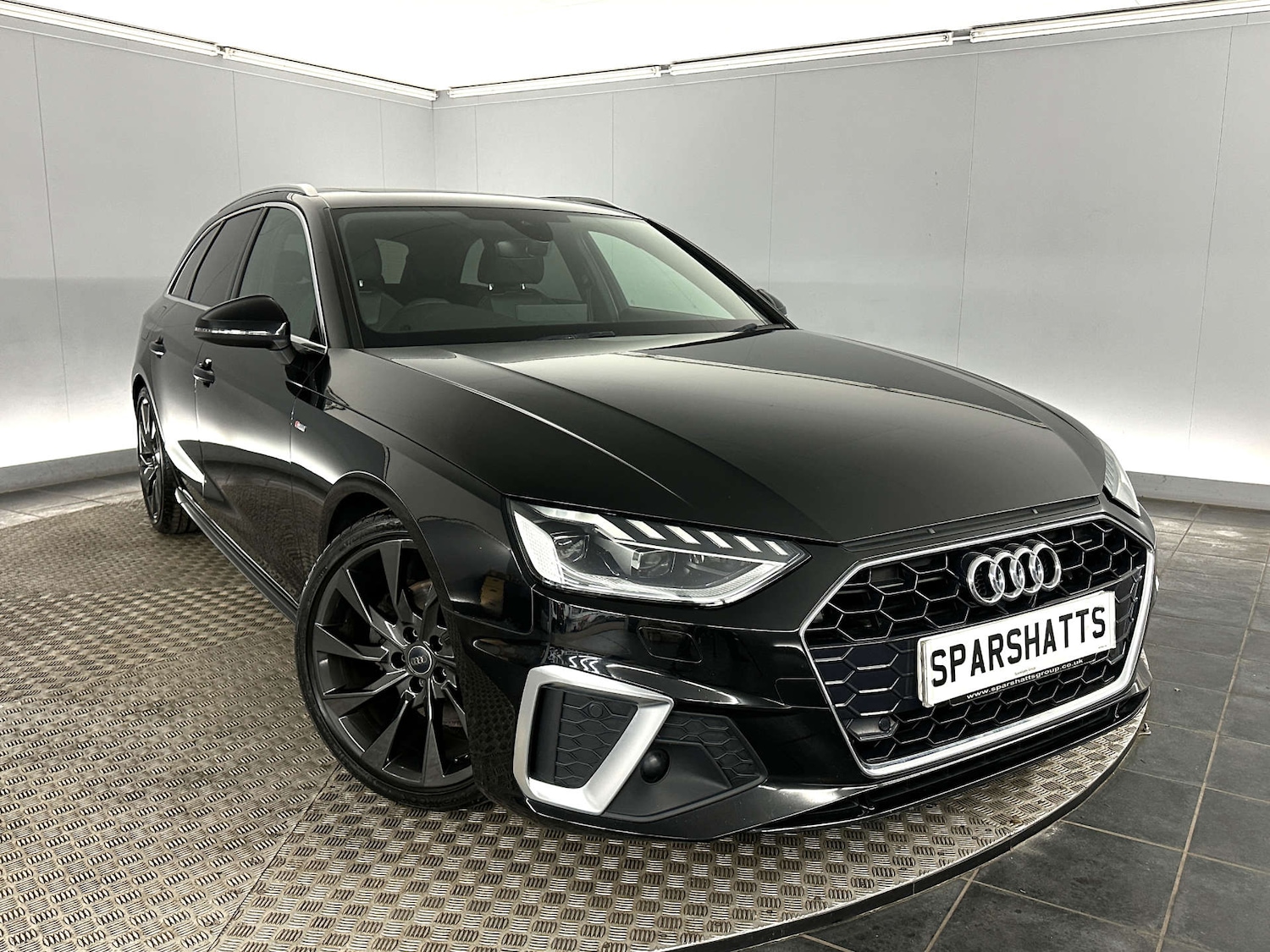 Used Audi A4 2021 for sale - 77749035: Photo 1