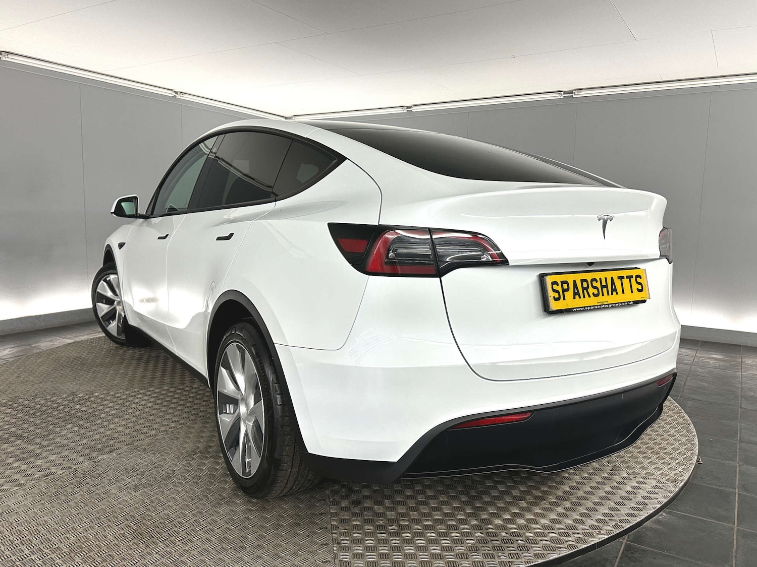 Used Tesla Model Y 2023 for sale - 77765703: Photo 5