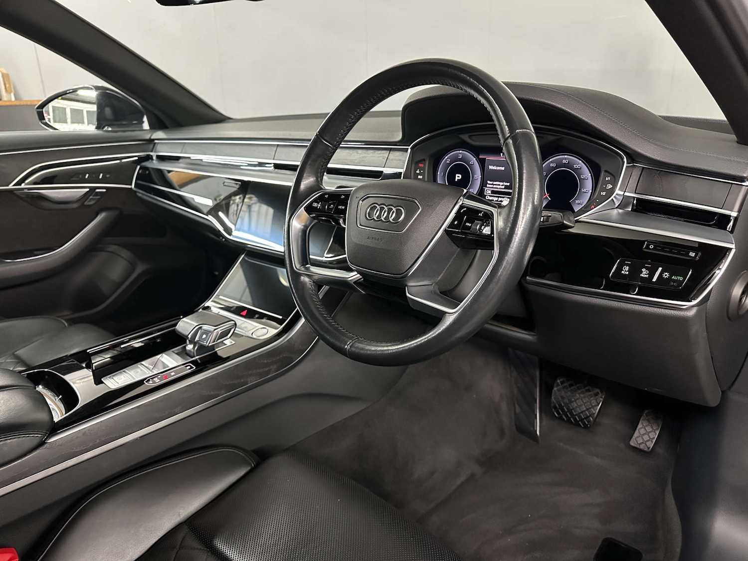 Used Audi A8 2020 for sale - 77590708: Photo 12