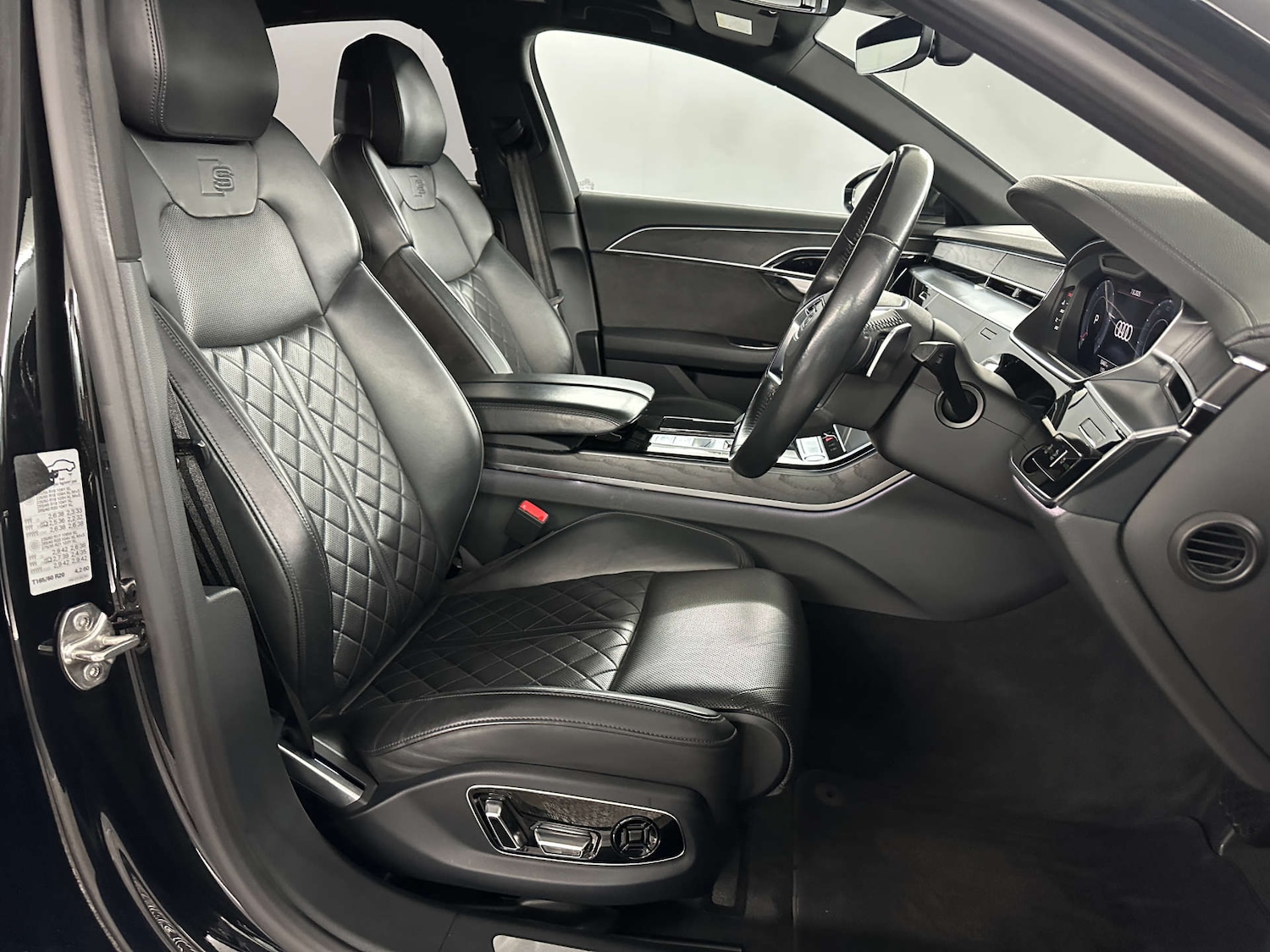 Used Audi A8 2020 for sale - 77590708: Photo 13