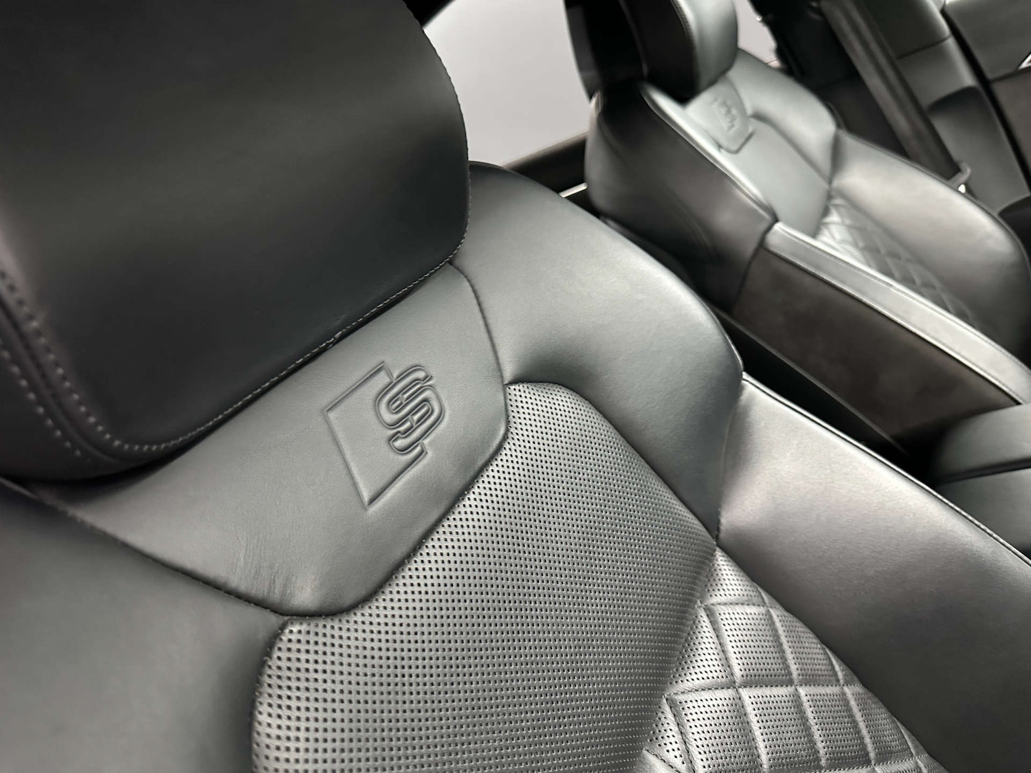 Used Audi A8 2020 for sale - 77590708: Photo 17