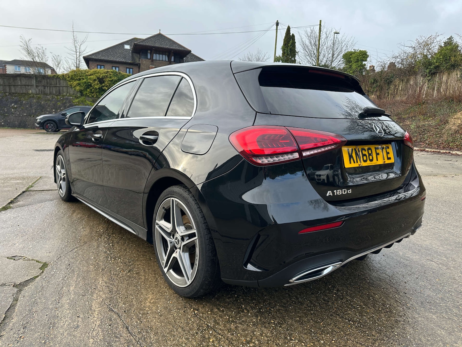 Used Mercedes-Benz A-Class 2018 for sale - 77590811: Photo 3