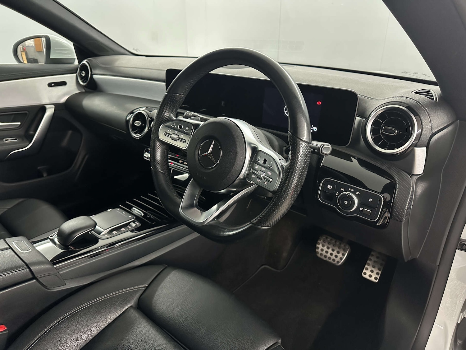 Used Mercedes-Benz CLA 2020 for sale - 77590772: Photo 9