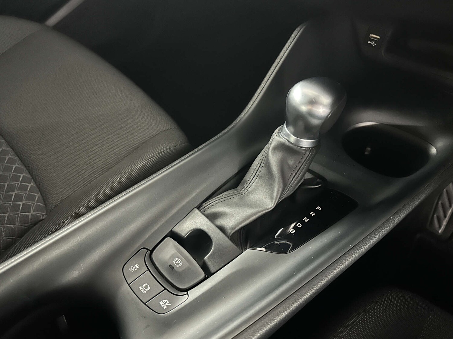 Used Toyota C-HR 2023 for sale - 77590787: Photo 17