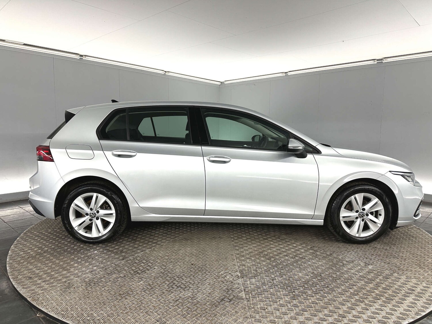 Used Volkswagen Golf 2023 for sale - 78111312: Photo 8