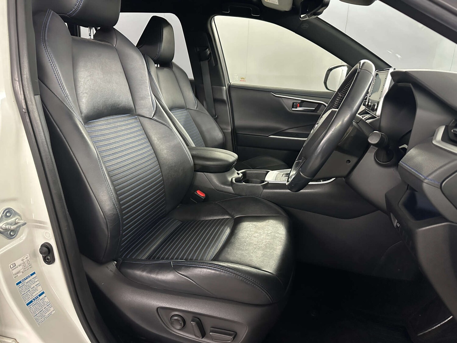 Used Toyota RAV4 2019 for sale - 77590719: Photo 13