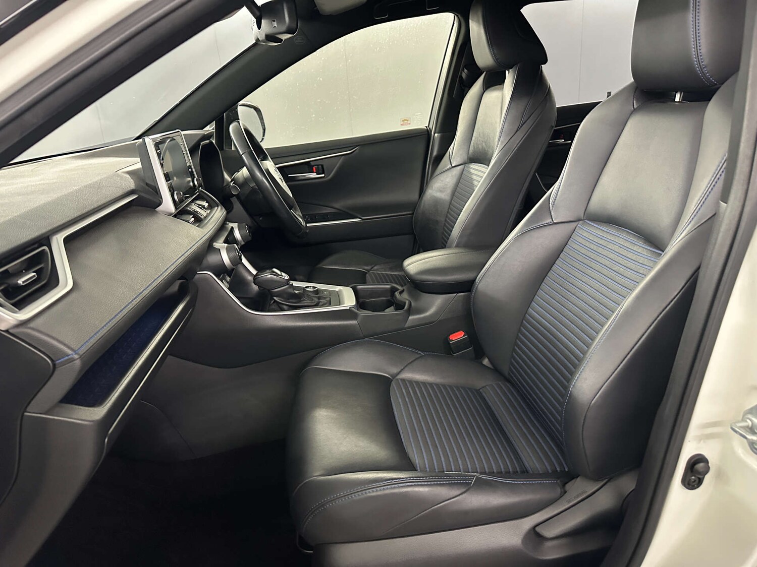 Used Toyota RAV4 2019 for sale - 77590719: Photo 15