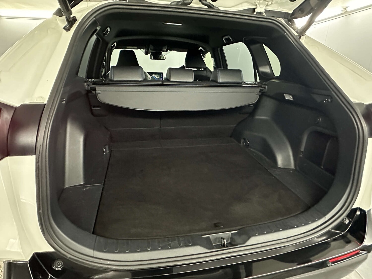 Used Toyota RAV4 2019 for sale - 77590719: Photo 39