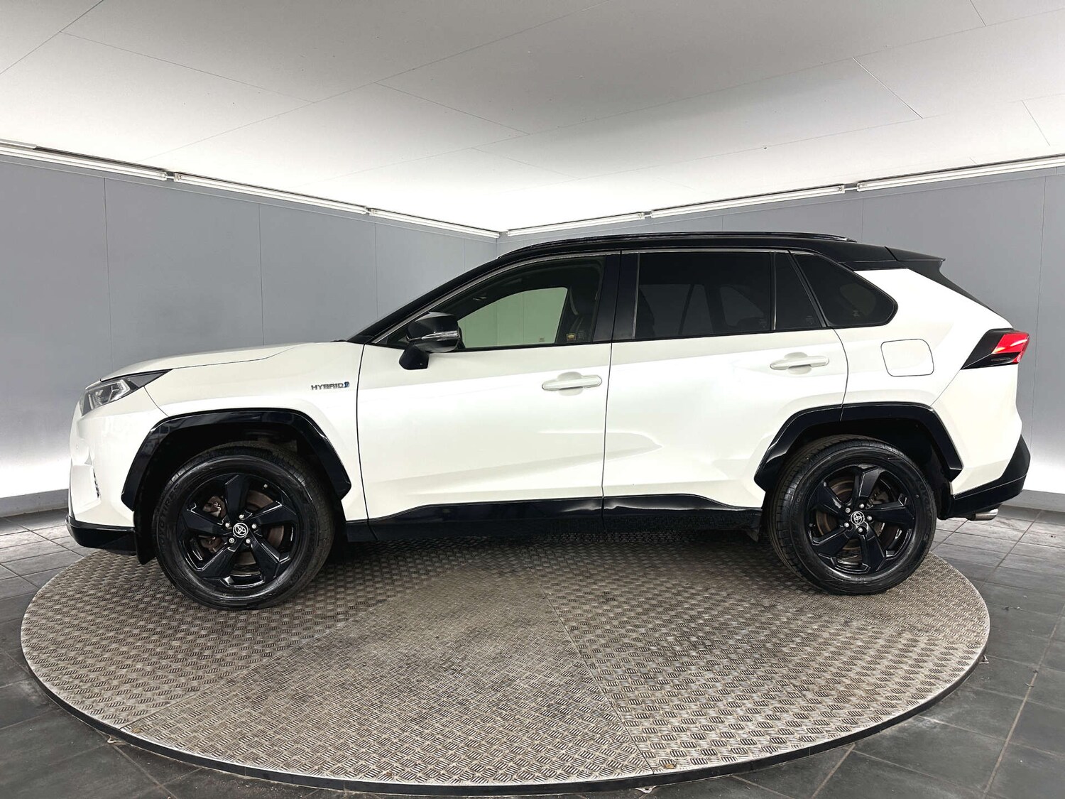 Used Toyota RAV4 2019 for sale - 77590719: Photo 7