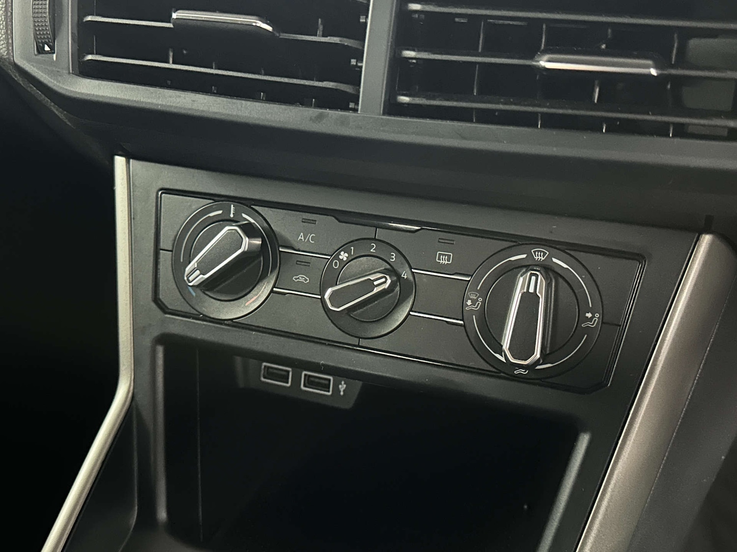 Used Volkswagen Polo 2019 for sale - 77590810: Photo 20