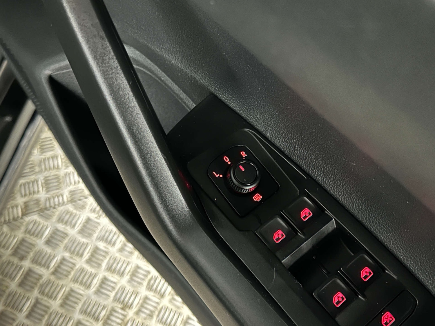 Used Volkswagen Polo 2019 for sale - 77590810: Photo 29