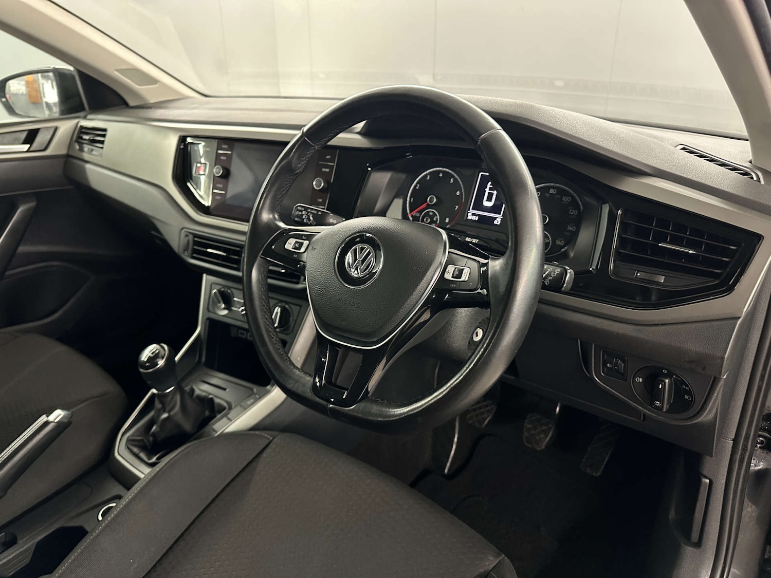 Used Volkswagen Polo 2019 for sale - 77590810: Photo 9