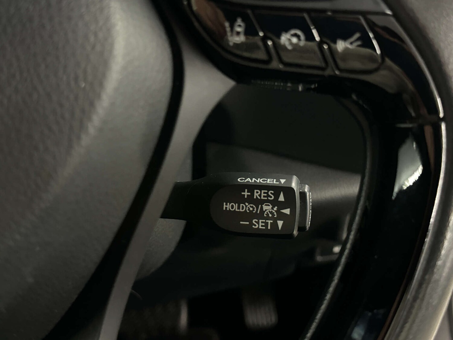 Used Toyota C-HR 2022 for sale - 77765859: Photo 19