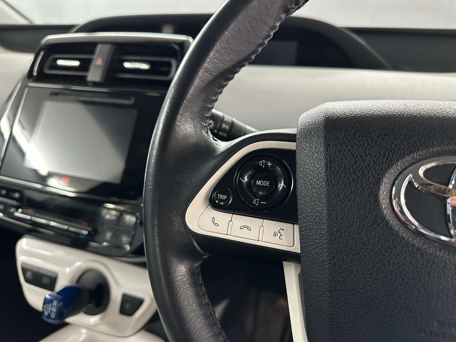 Used Toyota Prius 2016 for sale - 77590781: Photo 16