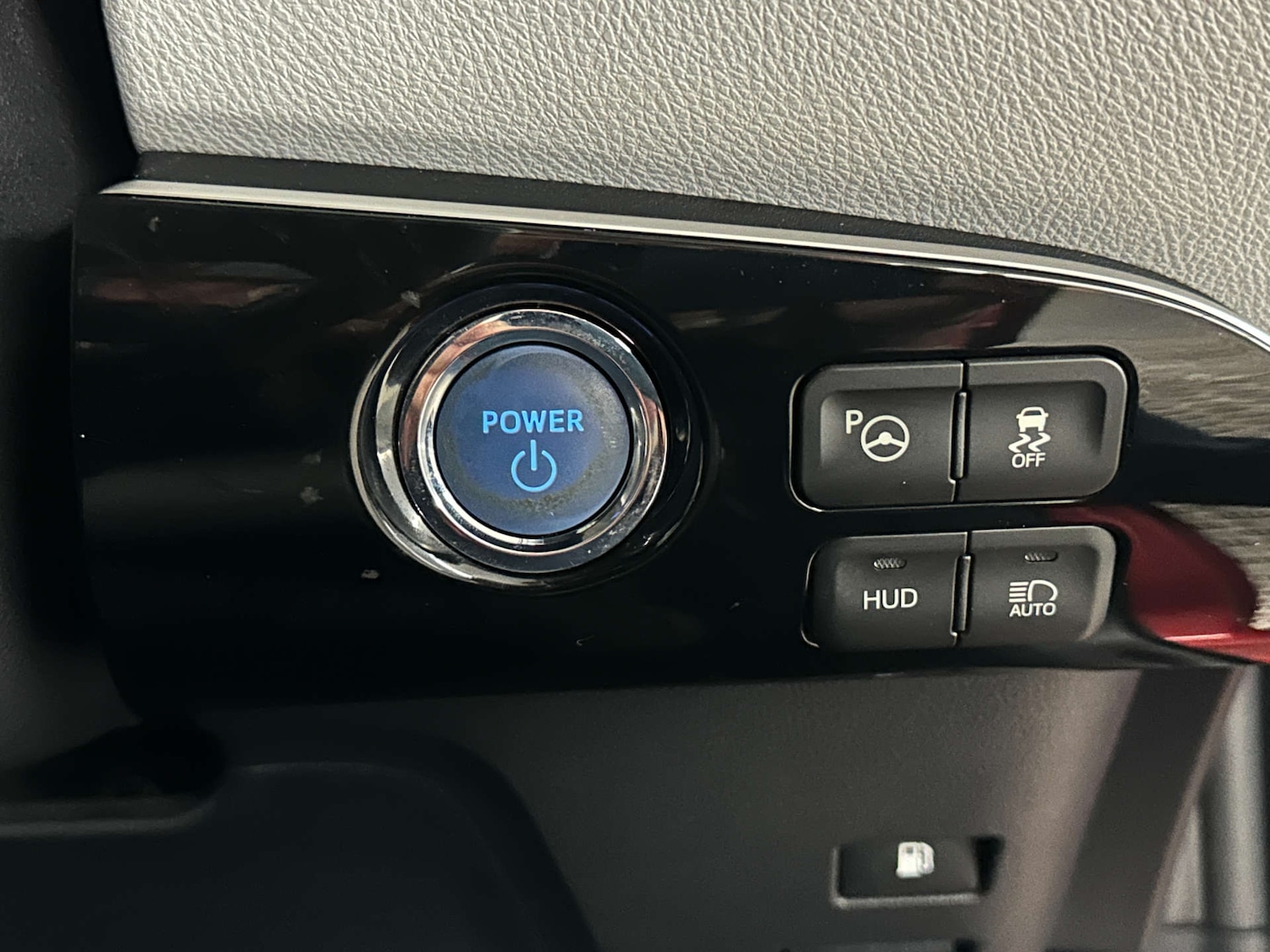 Used Toyota Prius 2016 for sale - 77590781: Photo 23