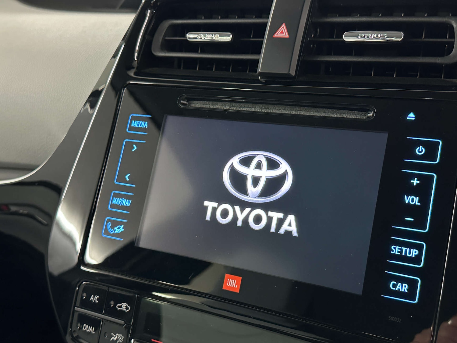 Used Toyota Prius 2016 for sale - 77590781: Photo 24