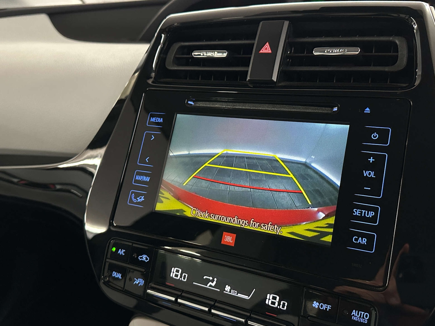 Used Toyota Prius 2016 for sale - 77590781: Photo 27