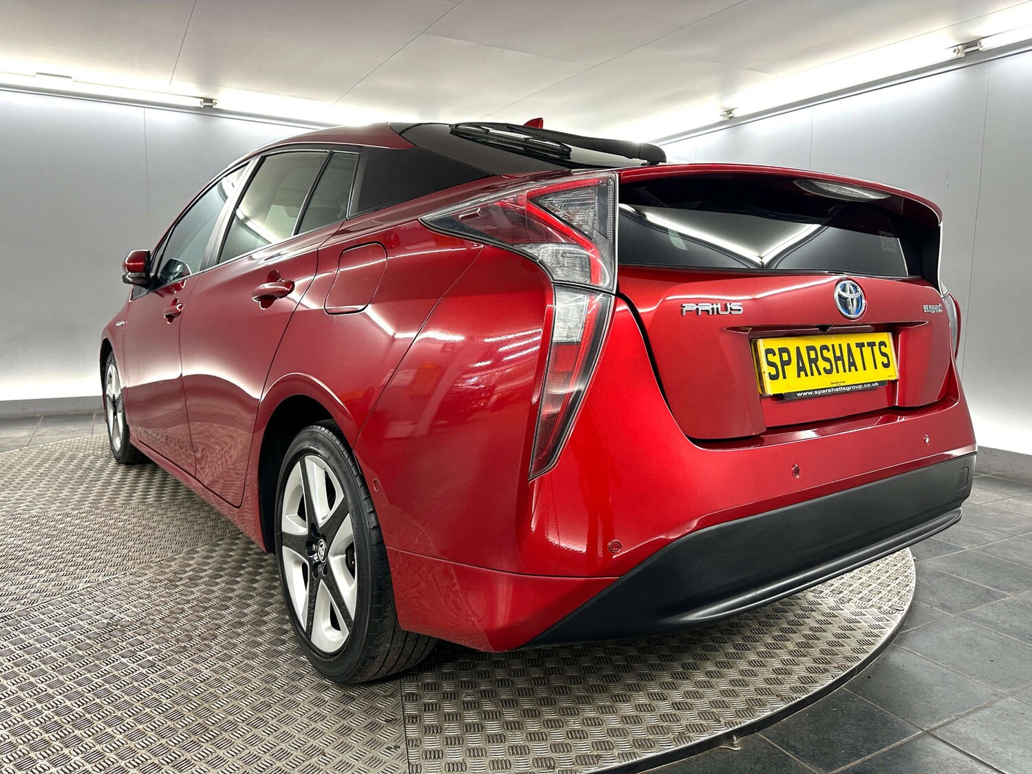 Used Toyota Prius 2016 for sale - 77590781: Photo 38