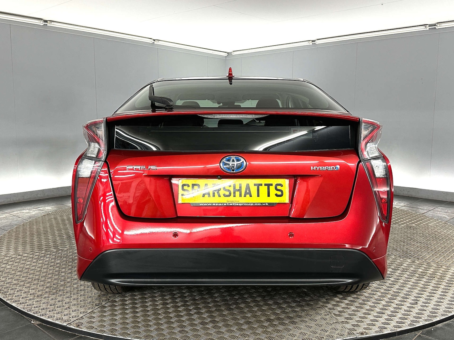 Used Toyota Prius 2016 for sale - 77590781: Photo 6