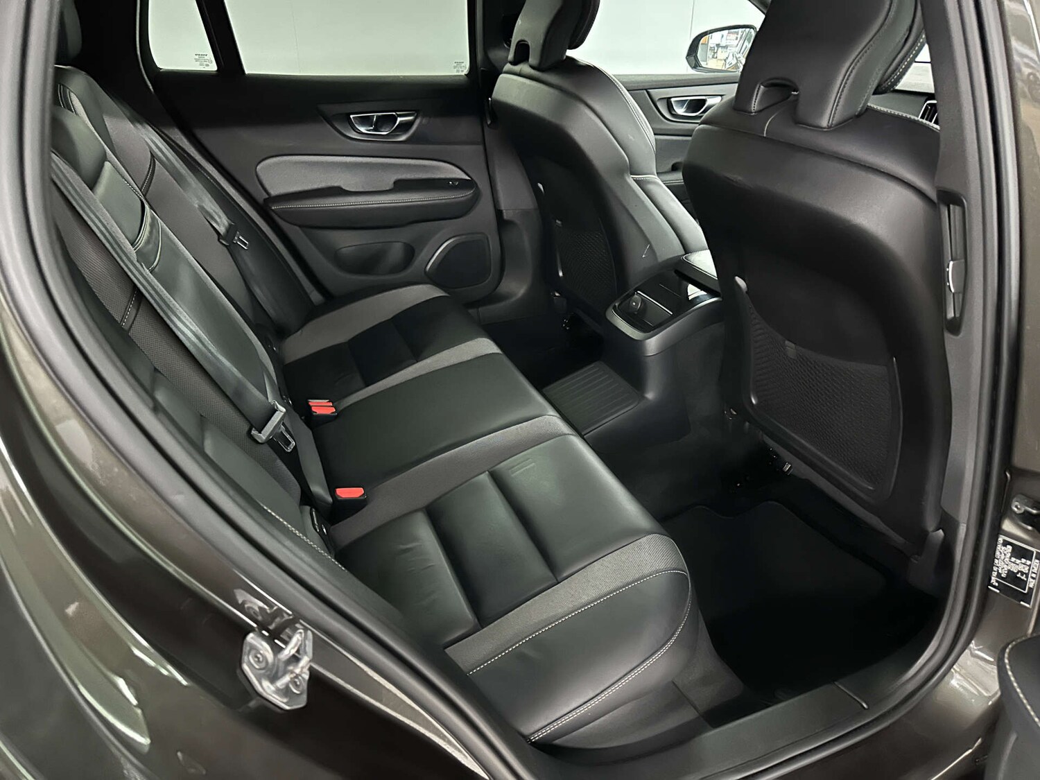 Used Volvo V60 2021 for sale - 77590797: Photo 15