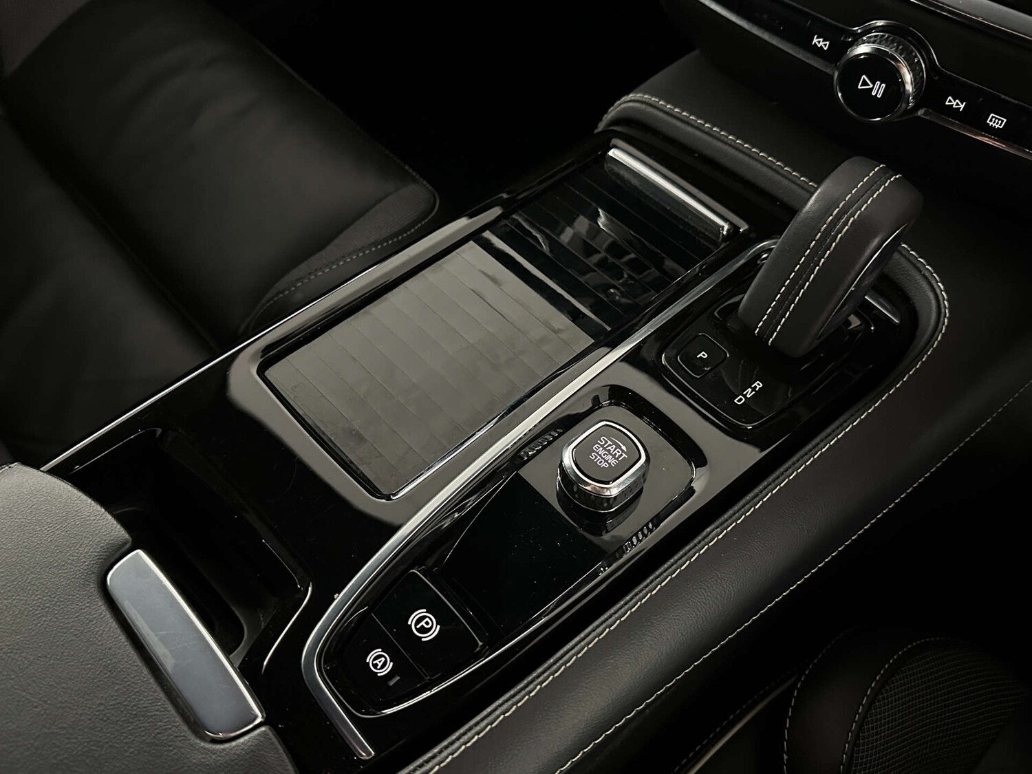 Used Volvo V60 2021 for sale - 77590797: Photo 20