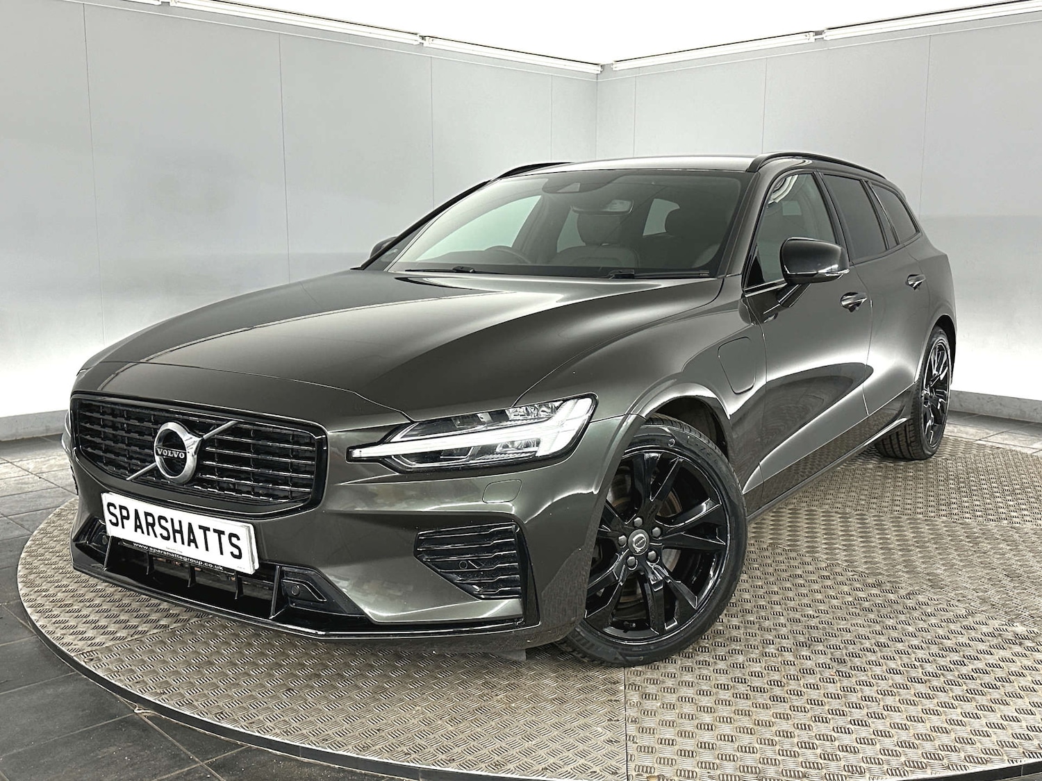 Used Volvo V60 2021 for sale - 77590797: Photo 5