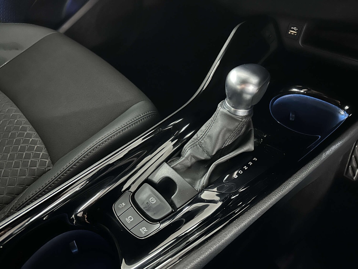 Used Toyota C-HR 2022 for sale - 77590728: Photo 18